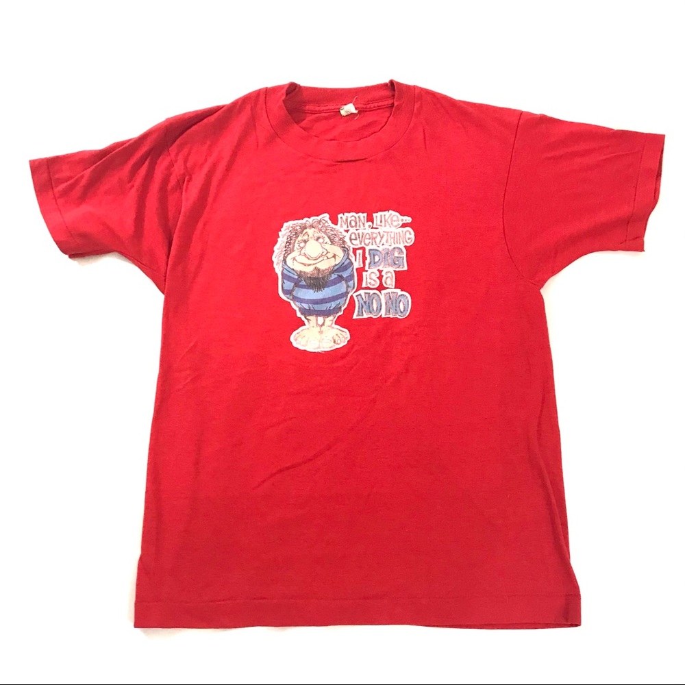 Vintage 1970s Tee fits women’s small